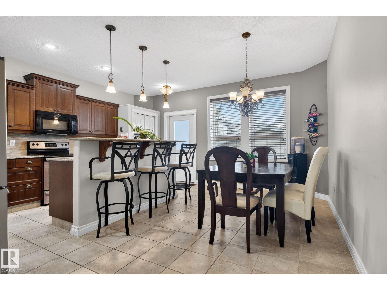 10418 69 Av Nw, Edmonton, Alberta  T6H 2C3 - Photo 8 - E4478696