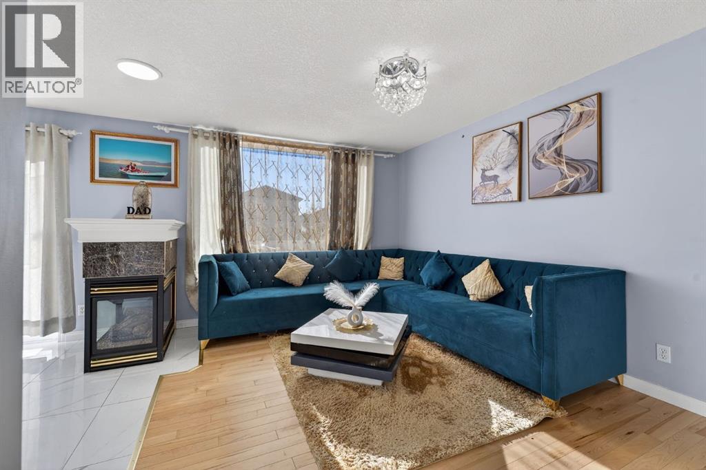 232 San Fernando Place NE, Calgary, Alberta  T1Y 7J2 - Photo 12 - A2292627