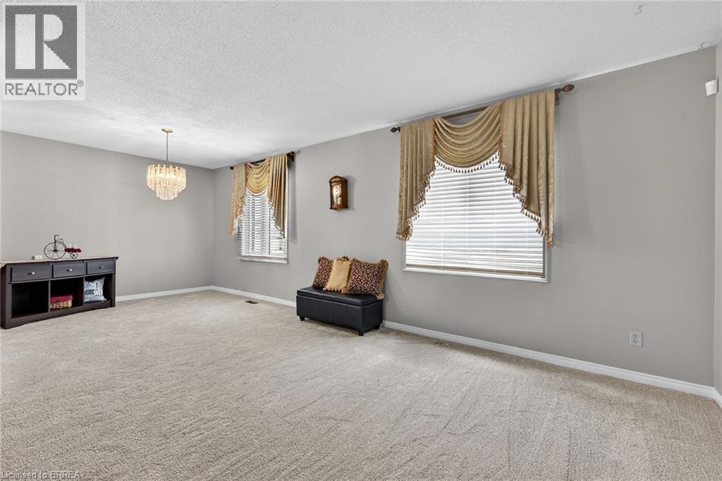 104 Viscount Road, Brantford, Ontario  N3P 1Y6 - Photo 13 - 40808524