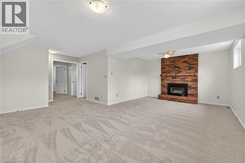 104 Viscount Road, Brantford, Ontario  N3P 1Y6 - Photo 34 - 40808524