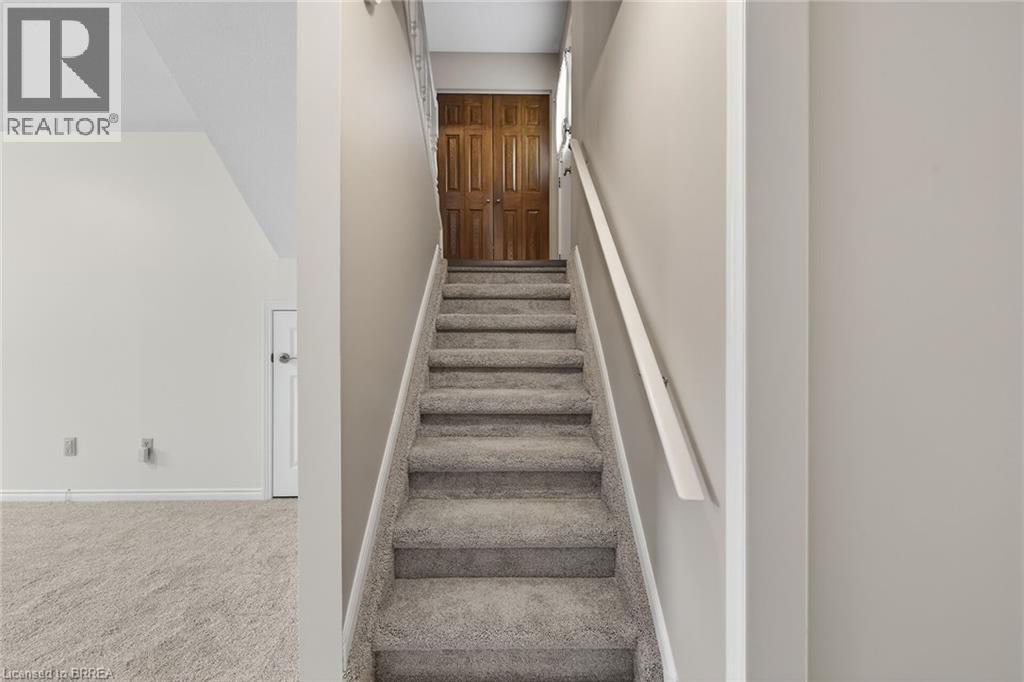 104 Viscount Road, Brantford, Ontario  N3P 1Y6 - Photo 38 - 40808524