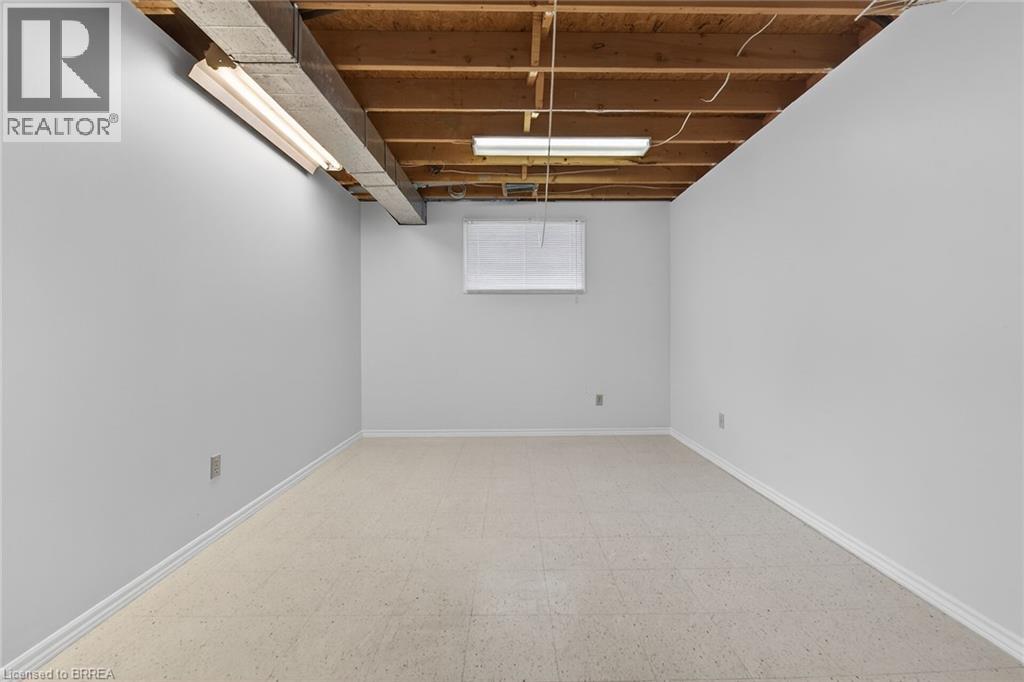 104 Viscount Road, Brantford, Ontario  N3P 1Y6 - Photo 44 - 40808524