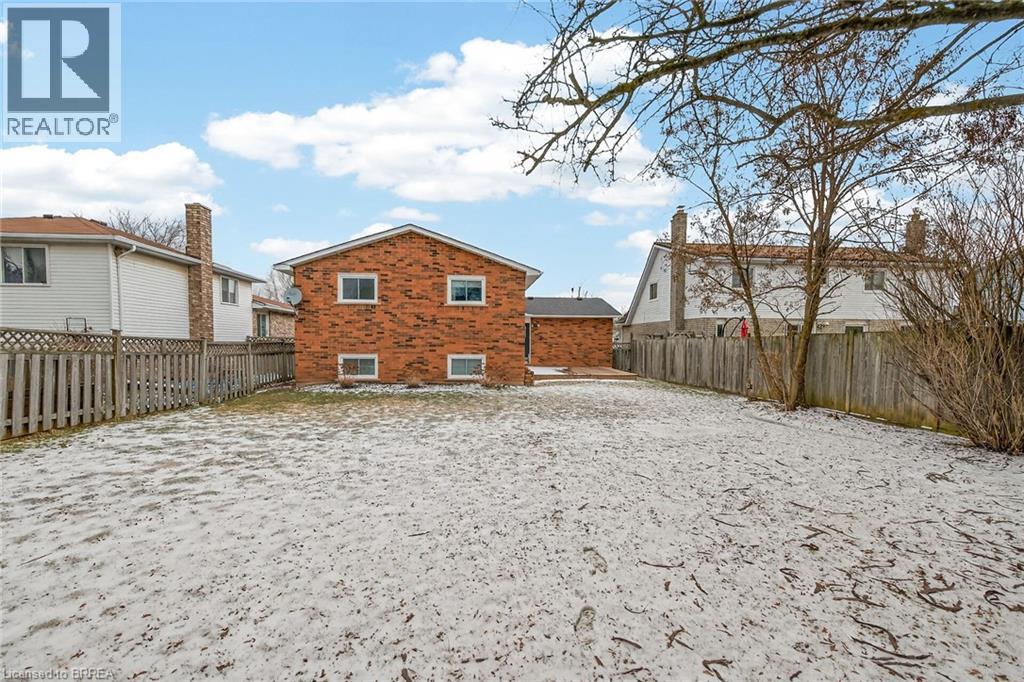 104 Viscount Road, Brantford, Ontario  N3P 1Y6 - Photo 46 - 40808524