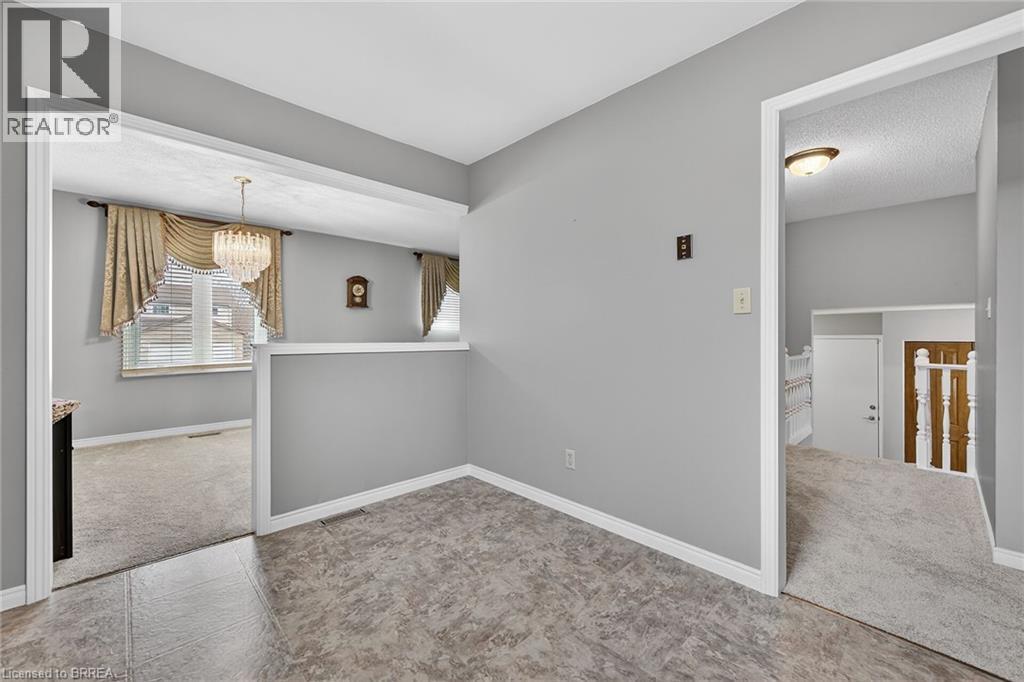 104 Viscount Road, Brantford, Ontario  N3P 1Y6 - Photo 8 - 40808524