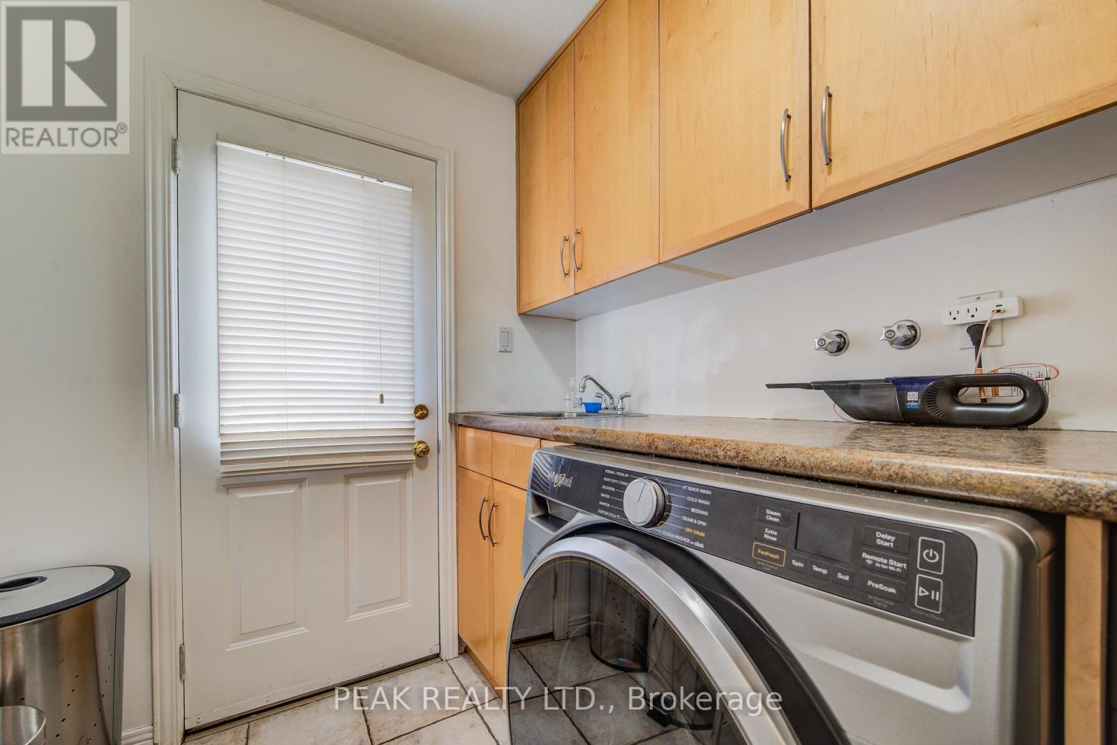 327 Wyecroft Boulevard, Waterloo, Ontario  N2T 2H3 - Photo 18 - X12910240