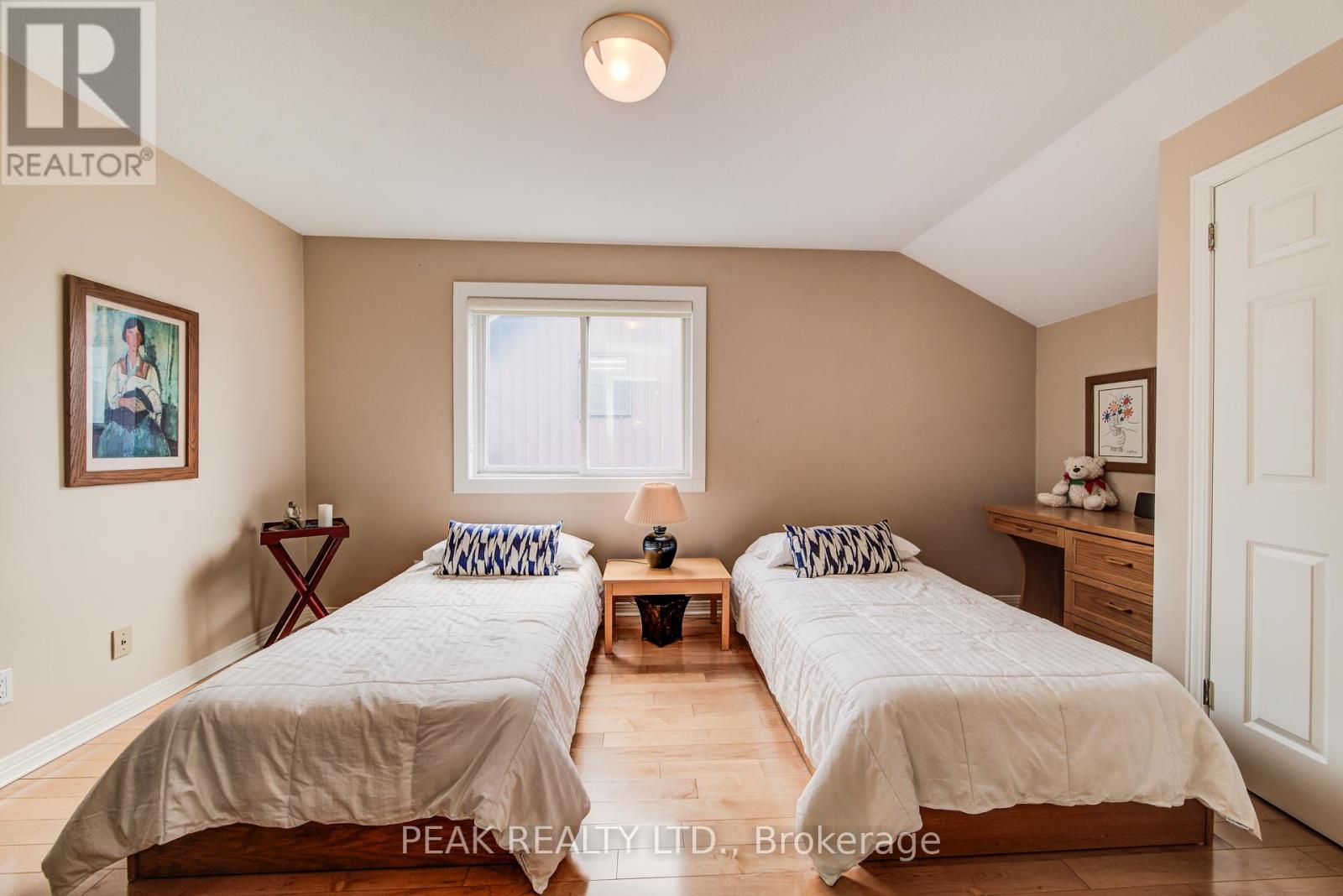 327 Wyecroft Boulevard, Waterloo, Ontario  N2T 2H3 - Photo 28 - X12910240