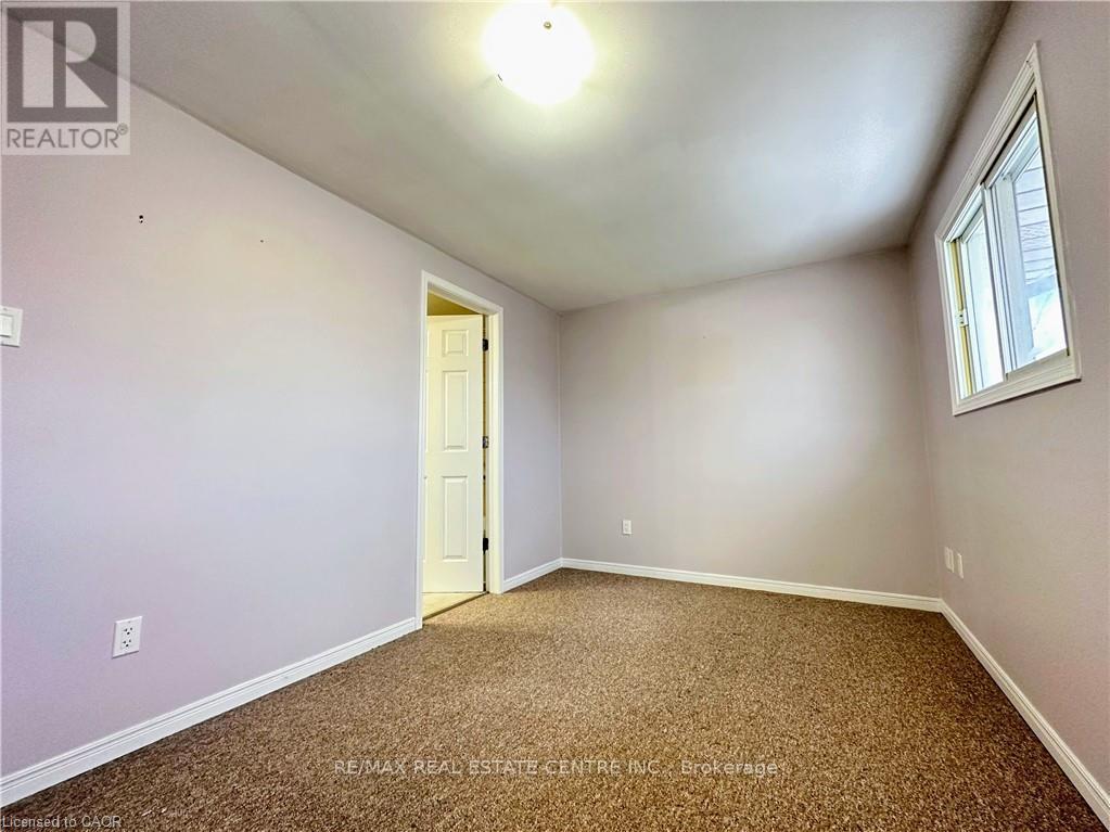 1 - 11 Norman Lane, Cambridge, Ontario  N1R 5L9 - Photo 10 - X12910276