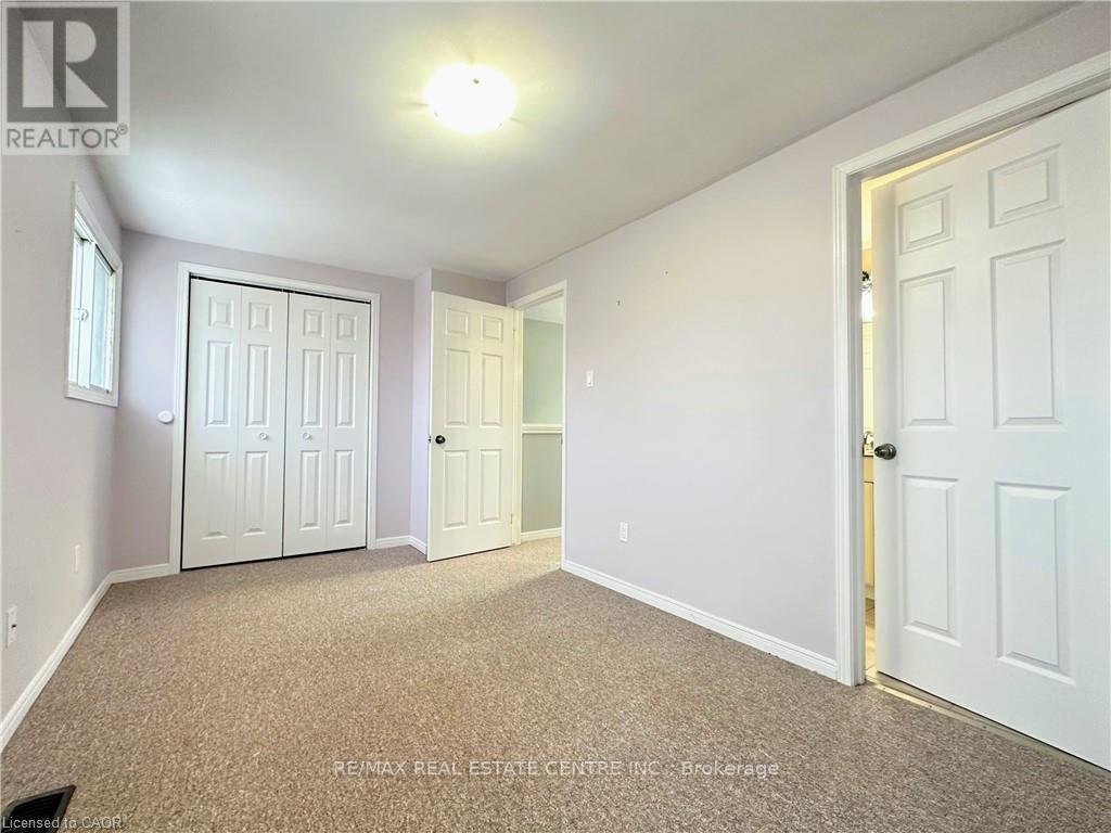 1 - 11 Norman Lane, Cambridge, Ontario  N1R 5L9 - Photo 9 - X12910276