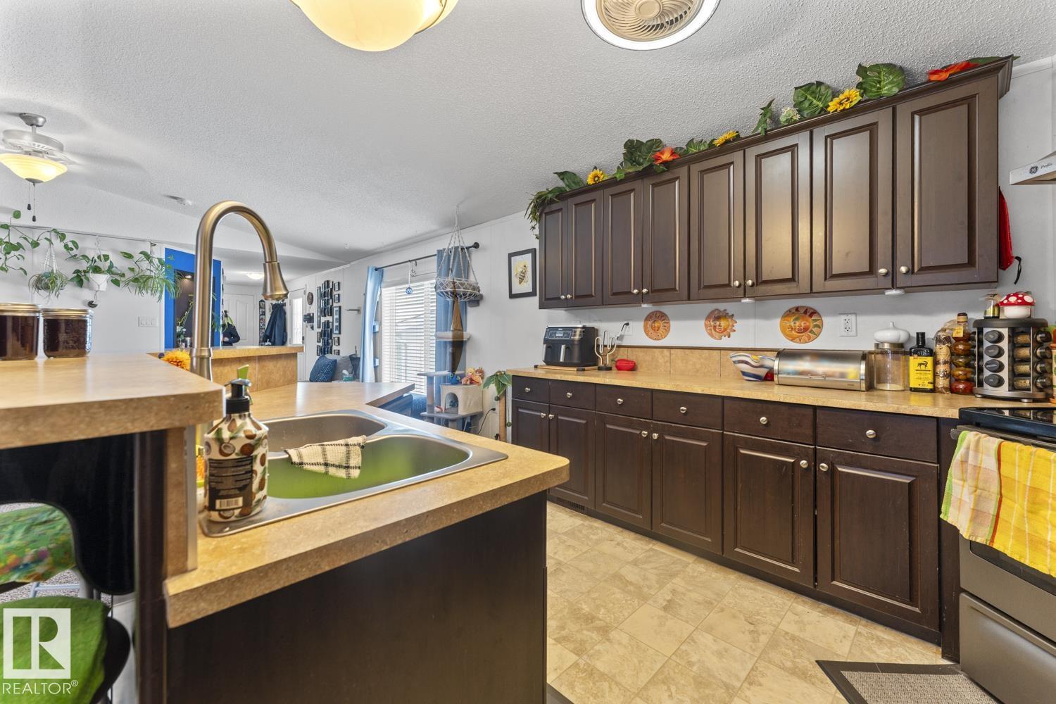 4606 Labrador Rd, Cold Lake, Alberta  T9M 0C6 - Photo 4 - E4478685