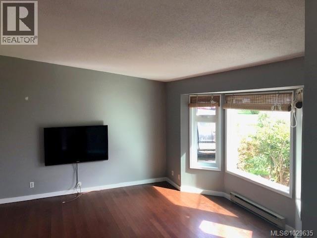 1646 Maquinna Ave, Comox, British Columbia  V9M 3L7 - Photo 7 - 1029635