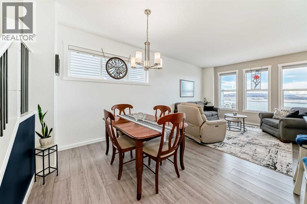 107 Heritage Heights, Cochrane, Alberta  T4C 2R5 - Photo 11 - A2292858