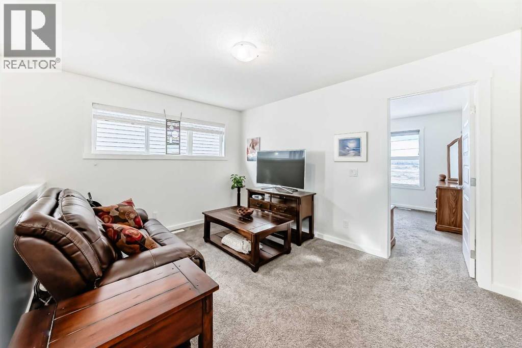 107 Heritage Heights, Cochrane, Alberta  T4C 2R5 - Photo 34 - A2292858