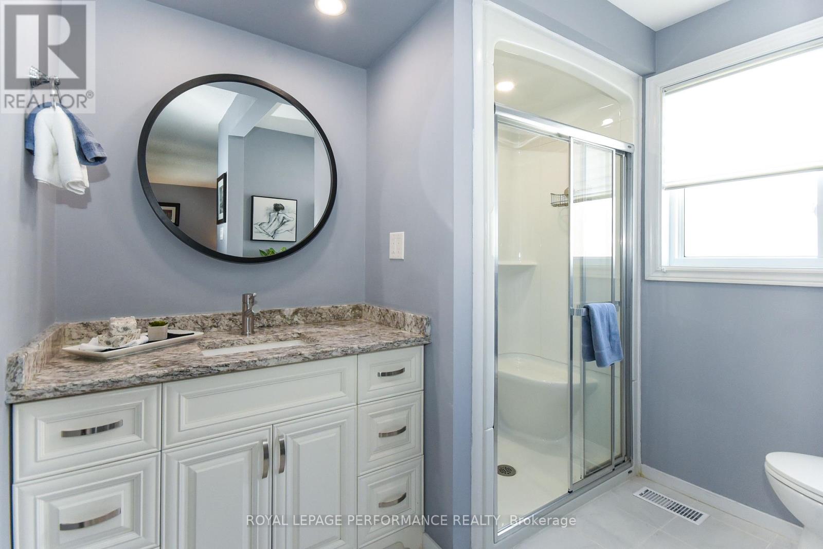 77 Versailles Private, Ottawa, Ontario  K1V 0M3 - Photo 25 - X12910426