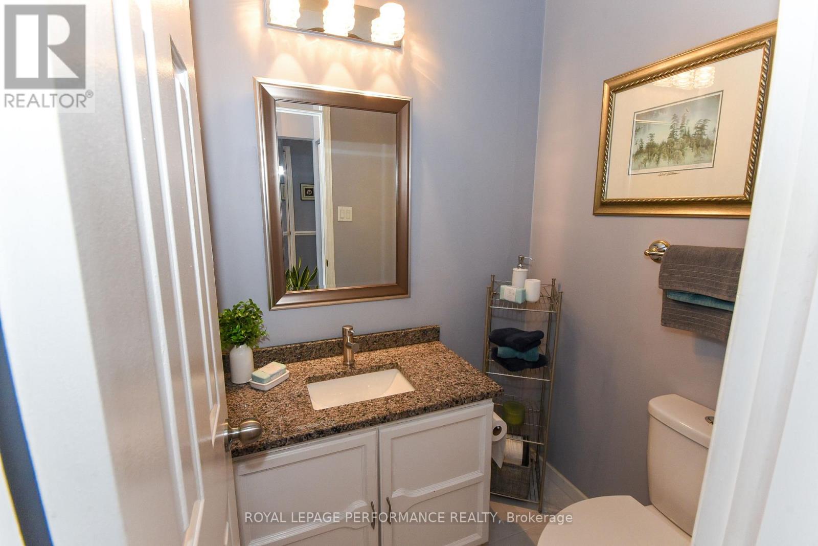 77 Versailles Private, Ottawa, Ontario  K1V 0M3 - Photo 33 - X12910426