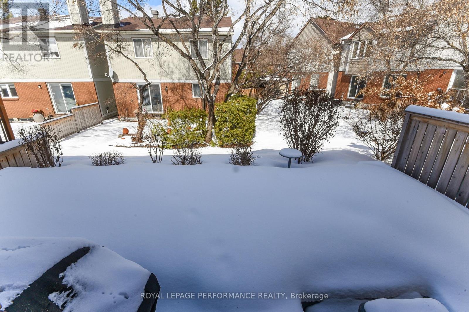 77 Versailles Private, Ottawa, Ontario  K1V 0M3 - Photo 35 - X12910426