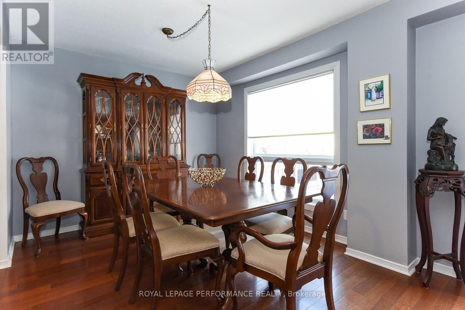 77 Versailles Private, Ottawa, Ontario  K1V 0M3 - Photo 9 - X12910426