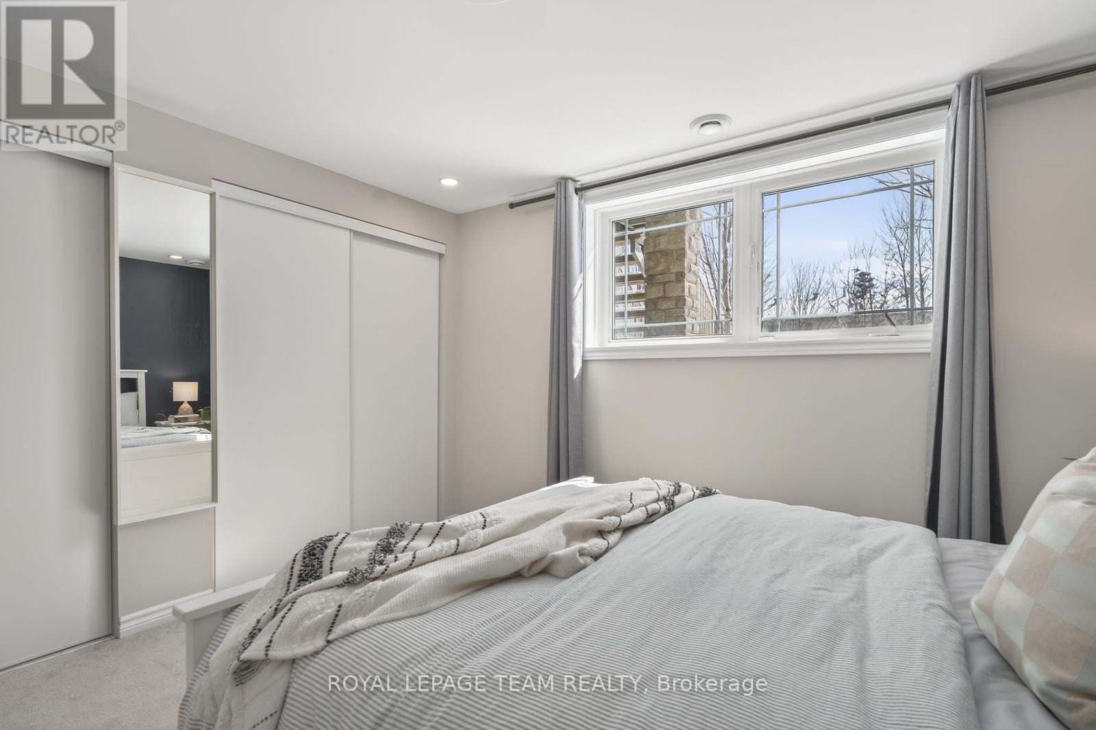 602 Danaca Private, Ottawa, Ontario  K1K 2V7 - Photo 14 - X12910456