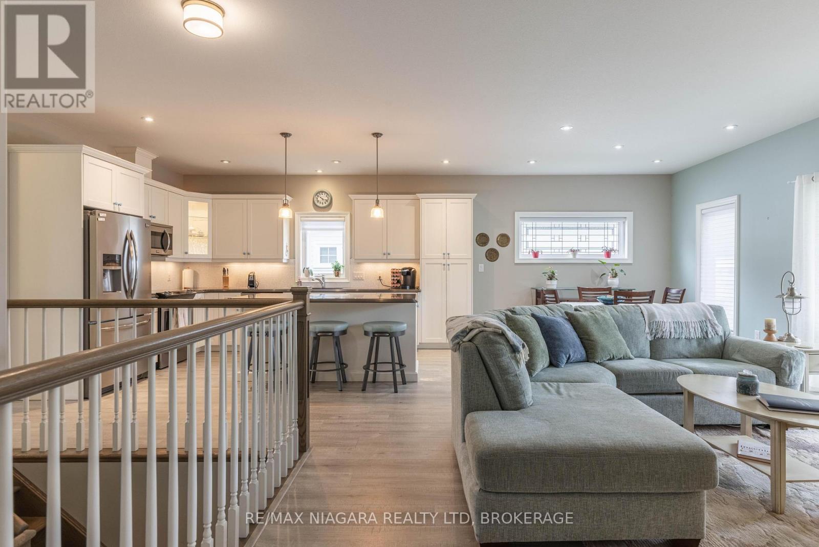 3568 Algonquin Drive, Fort Erie (Ridgeway), Ontario  L0S 1N0 - Photo 17 - X12910528