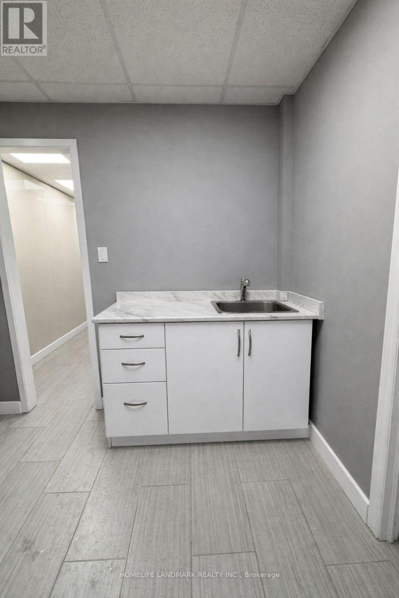 A15 - 2370 Midland Avenue, Toronto, Ontario  M1S 5C6 - Photo 7 - E12909768