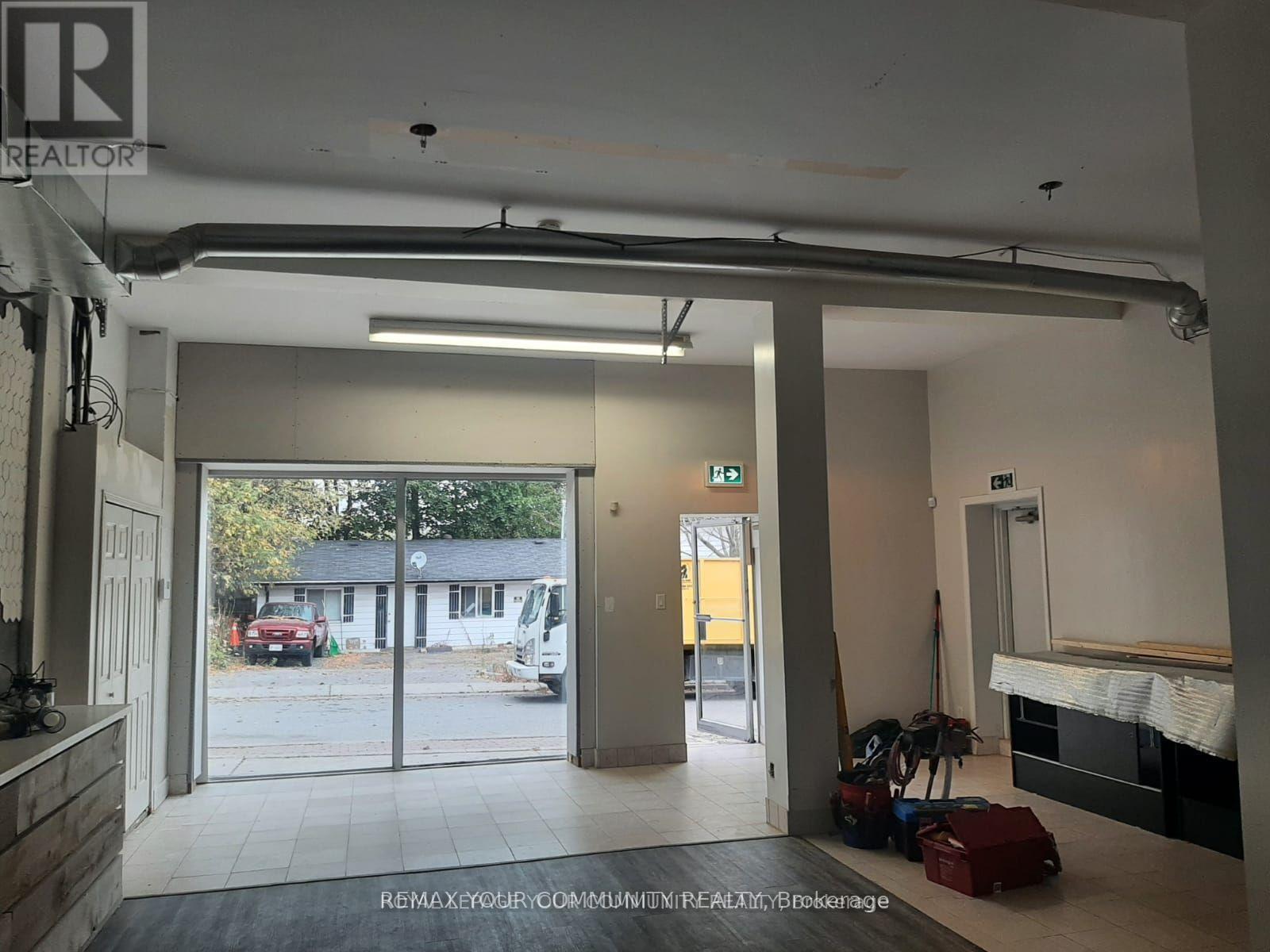 30-32 Main Street S, Newmarket, Ontario  L3Y 3Y3 - Photo 16 - N12856412