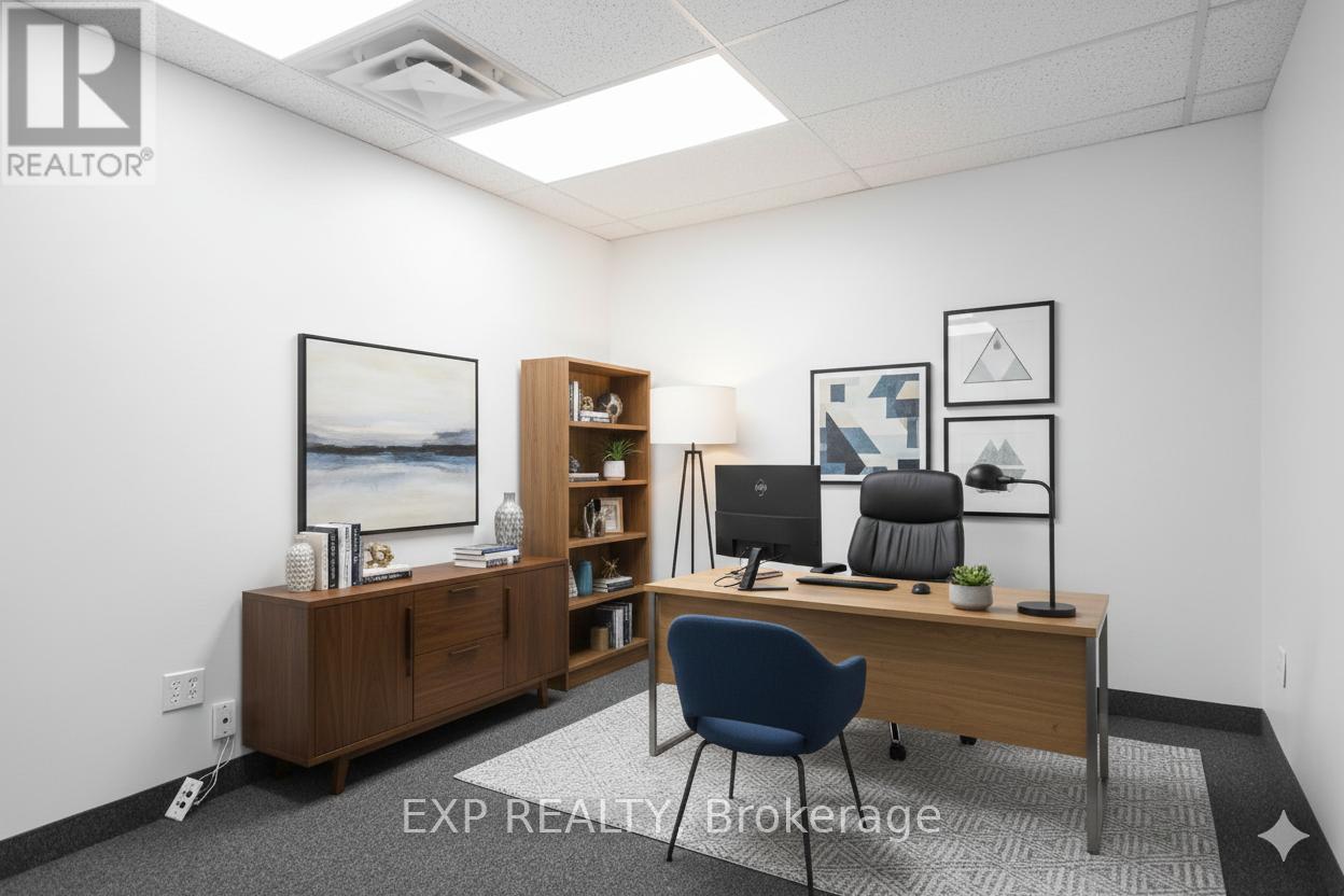 103 Office L - 60 Granton Drive, Richmond Hill, Ontario  L4B 2N6 - Photo 2 - N12685438