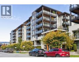 309 128 E 8TH STREET, North Vancouver, British Columbia