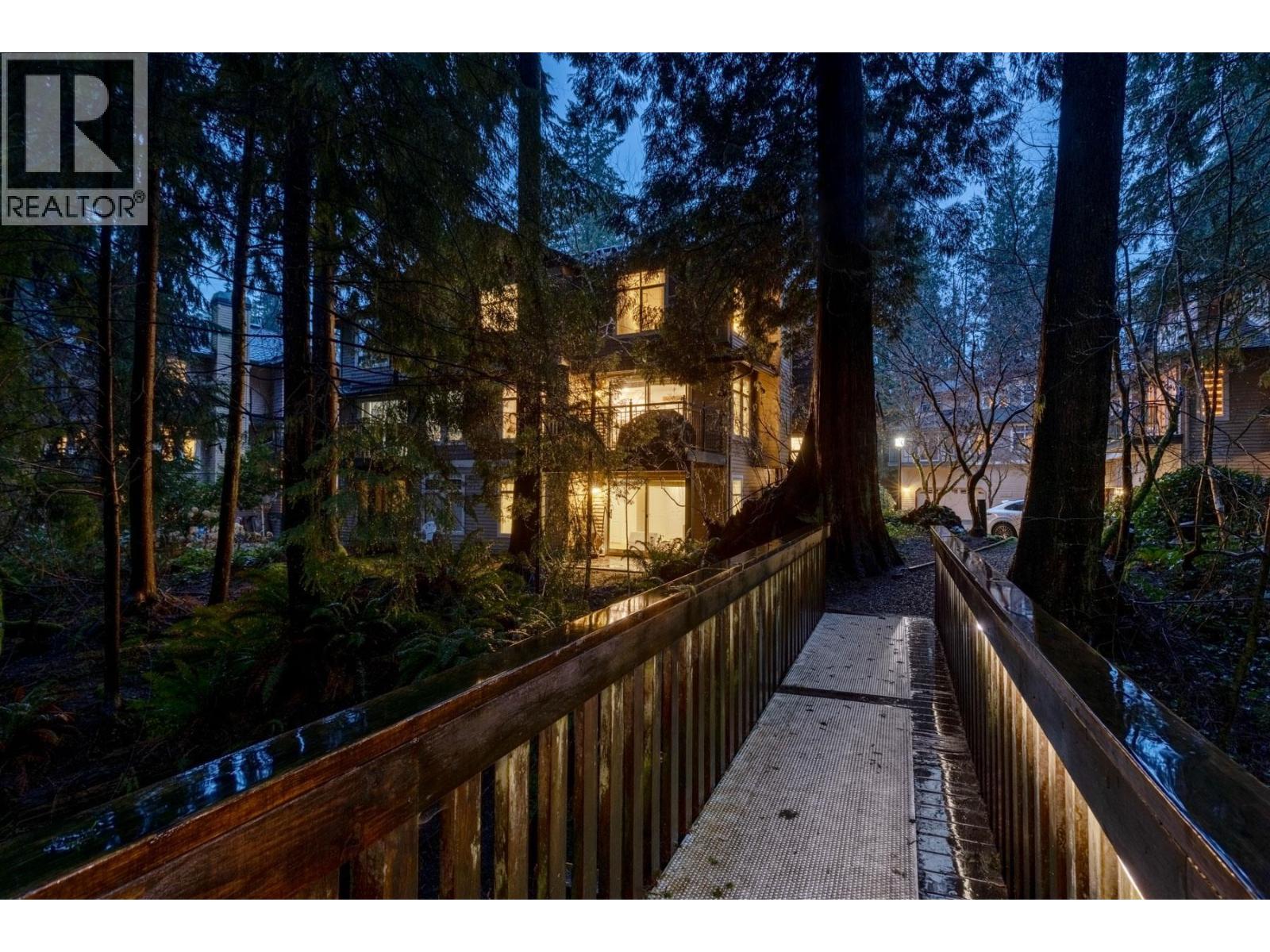1188 Strathaven Drive, North Vancouver, British Columbia  V7H 2Z6 - Photo 31 - R3102319