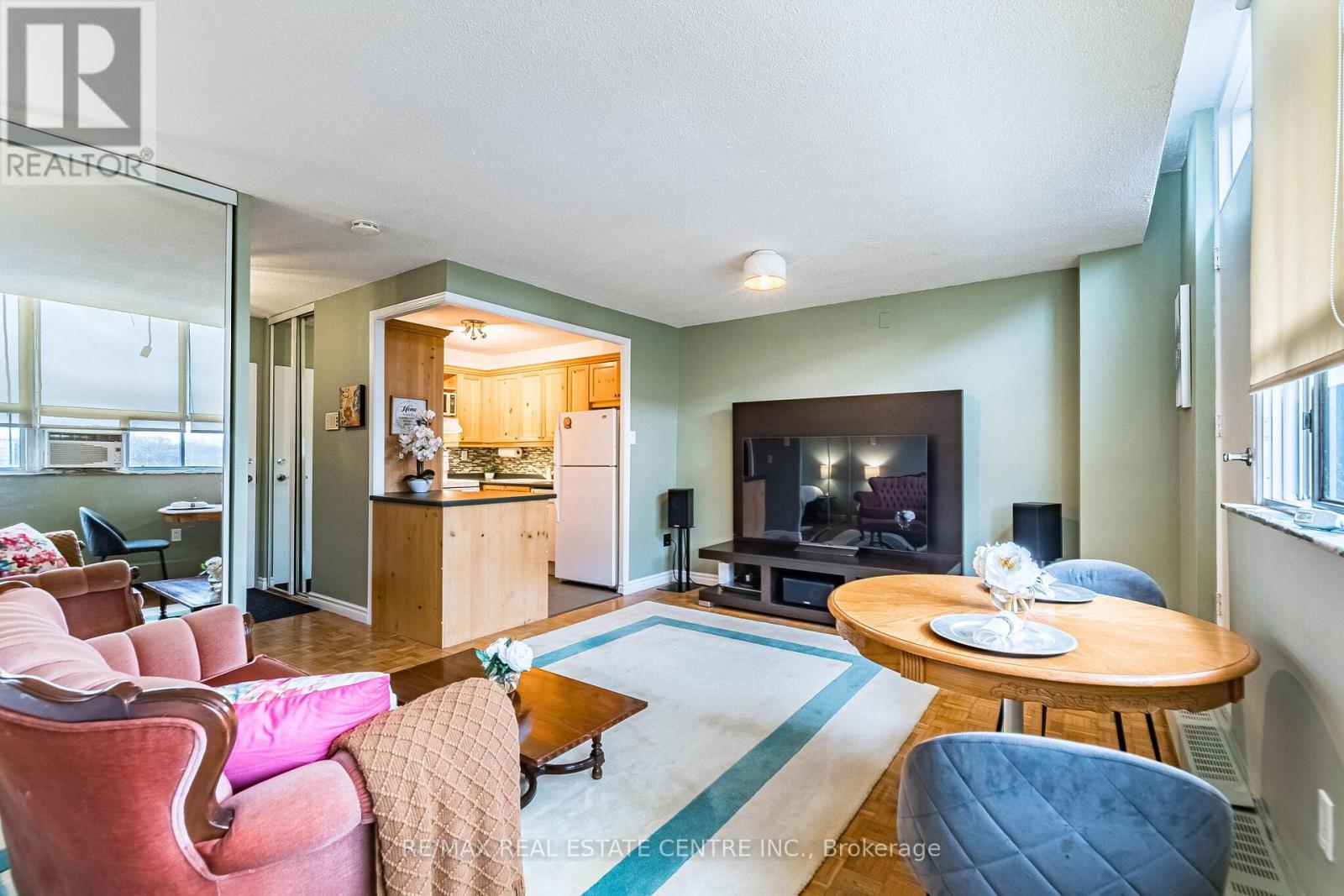 Ph4/604 - 3625 Lakeshore Boulevard, Toronto, Ontario  M8W 4W2 - Photo 18 - W12891270