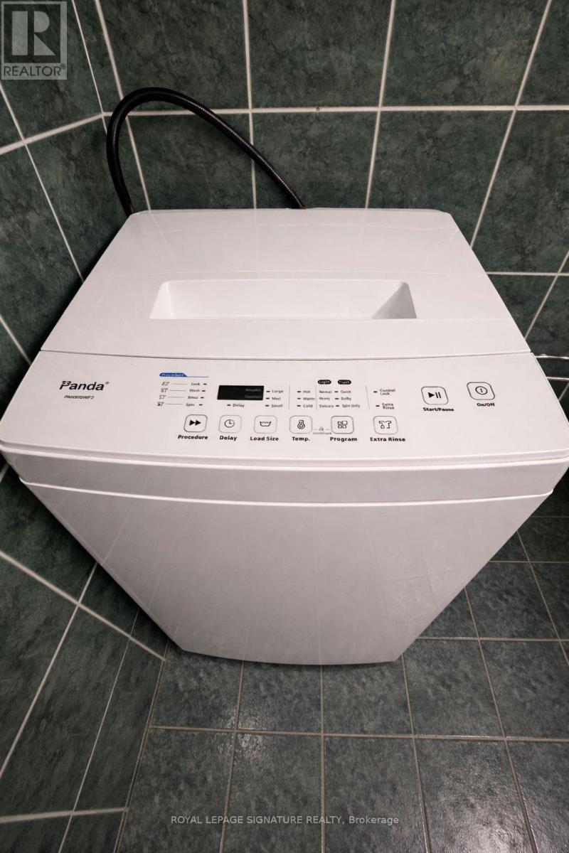 705 - 11 Wincott Drive, Toronto, Ontario  M9R 2R9 - Photo 21 - W12909644