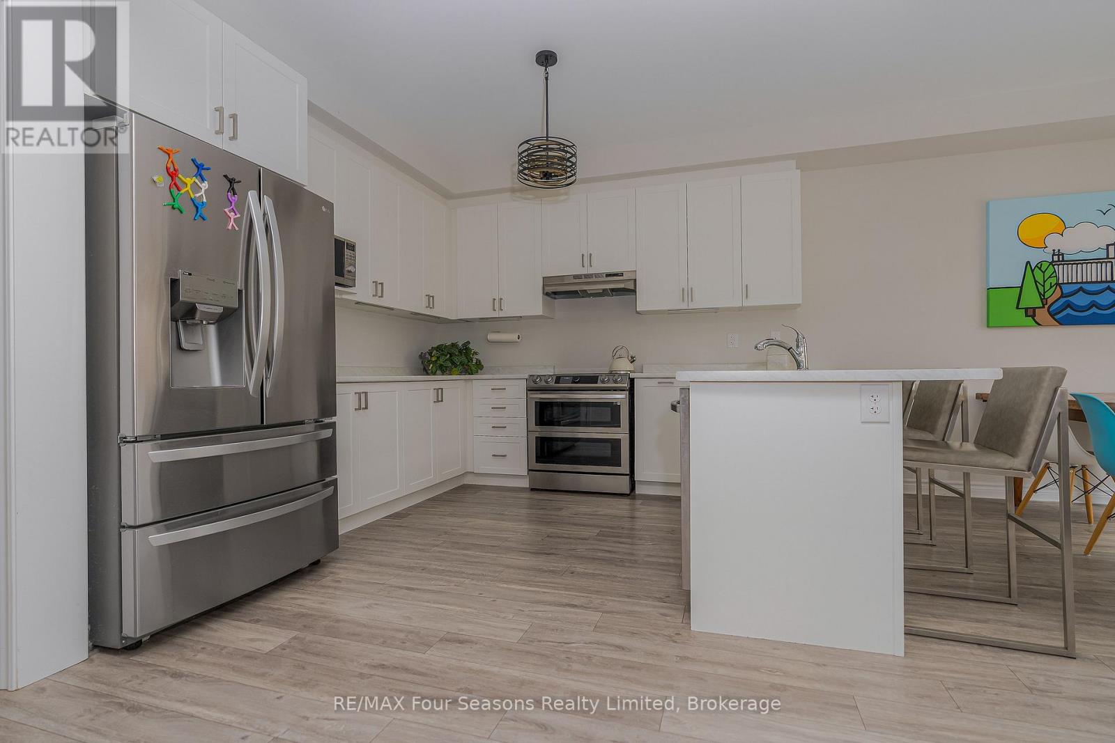 40 Kirby Avenue, Collingwood, Ontario  L9Y 3W8 - Photo 9 - S12910532