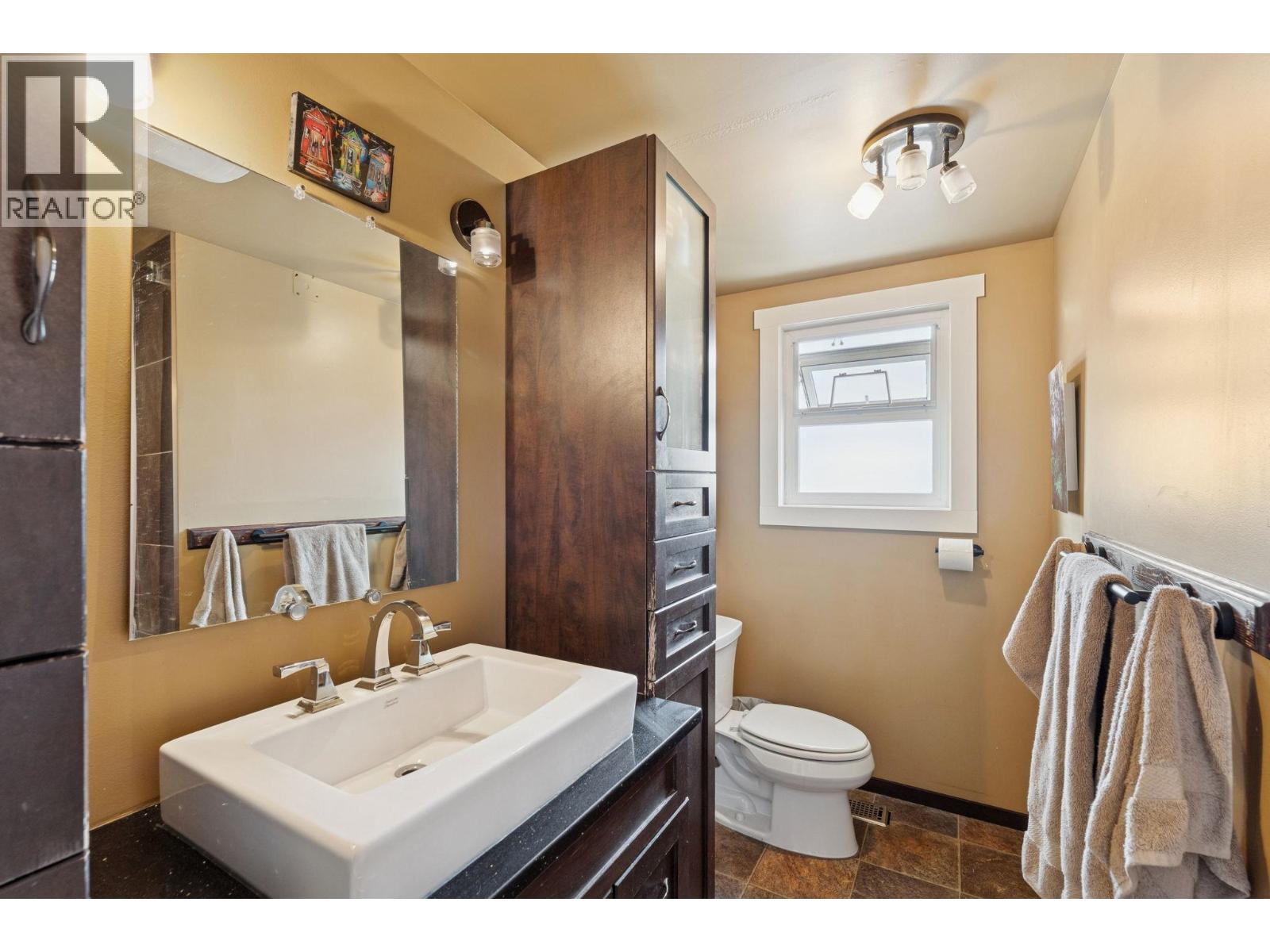 558 Draycott Street, Coquitlam, British Columbia  V3J 6M6 - Photo 22 - R3059112