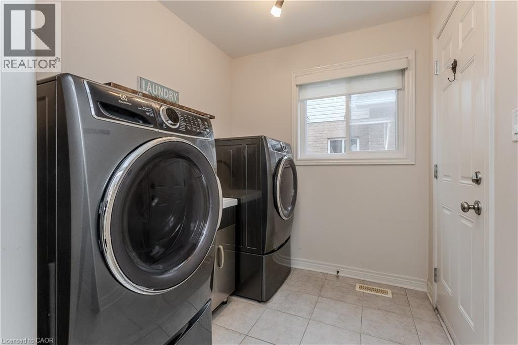 6863 St Michael Avenue, Niagara Falls, Ontario  L2H 3N8 - Photo 24 - 40813041