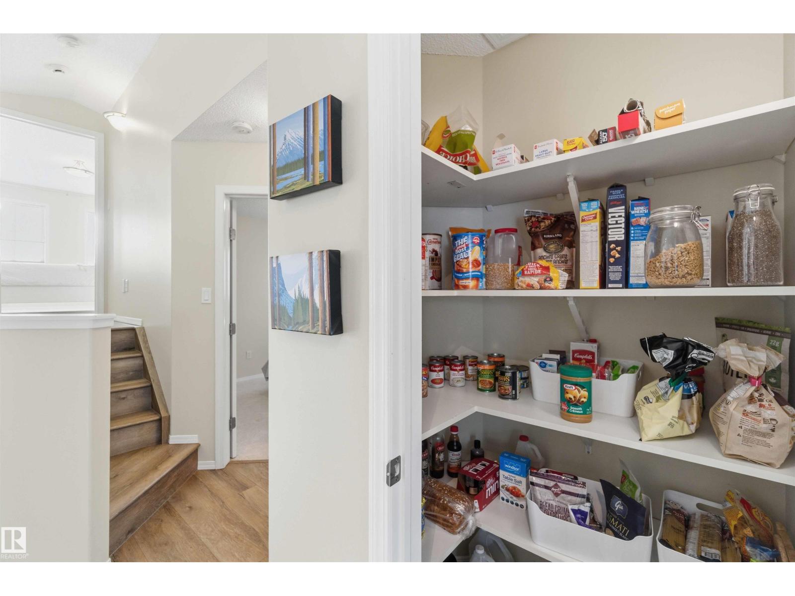 9020 210 St Nw, Edmonton, Alberta  T5T 6X1 - Photo 10 - E4478697