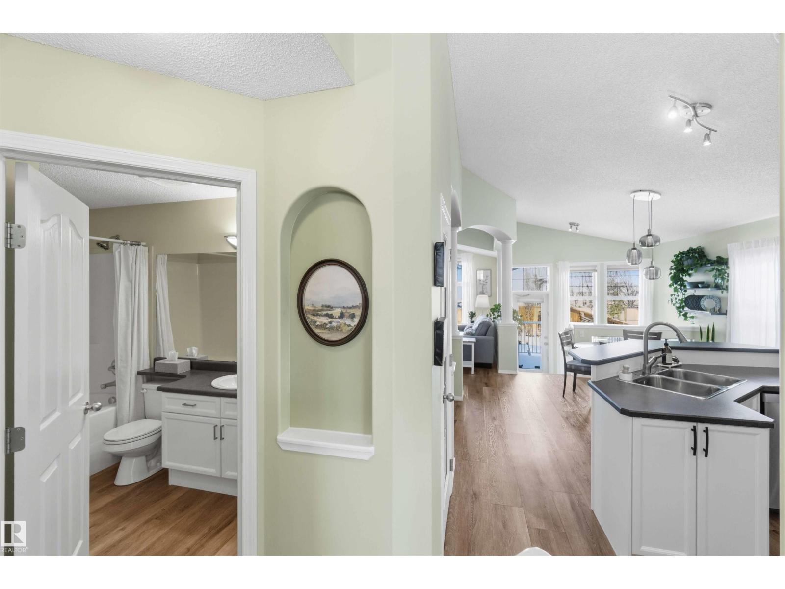 9020 210 St Nw, Edmonton, Alberta  T5T 6X1 - Photo 18 - E4478697