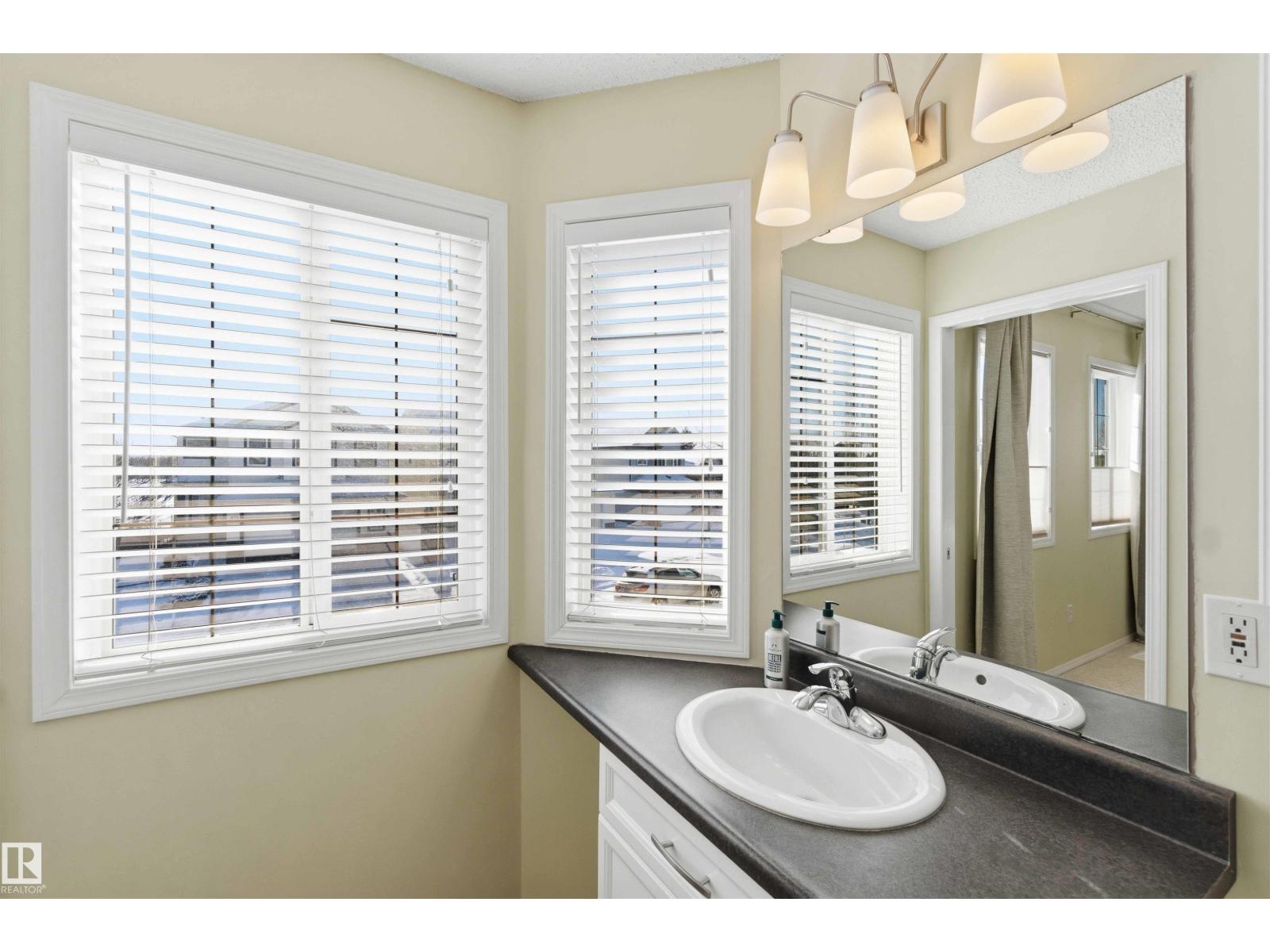 9020 210 St Nw, Edmonton, Alberta  T5T 6X1 - Photo 30 - E4478697