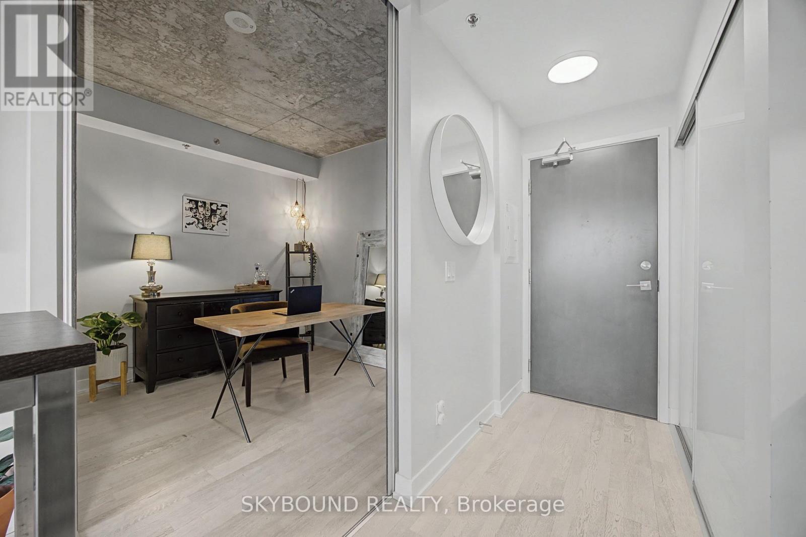 1023 - 20 Minowan Miikan Lane, Toronto, Ontario  M6J 0E5 - Photo 15 - C12910462