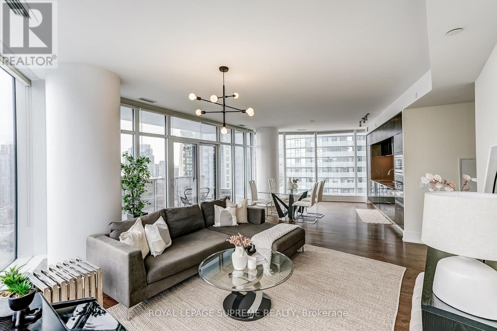 3010 - 10 York Street, Toronto, Ontario  M5J 0E1 - Photo 2 - C12910494