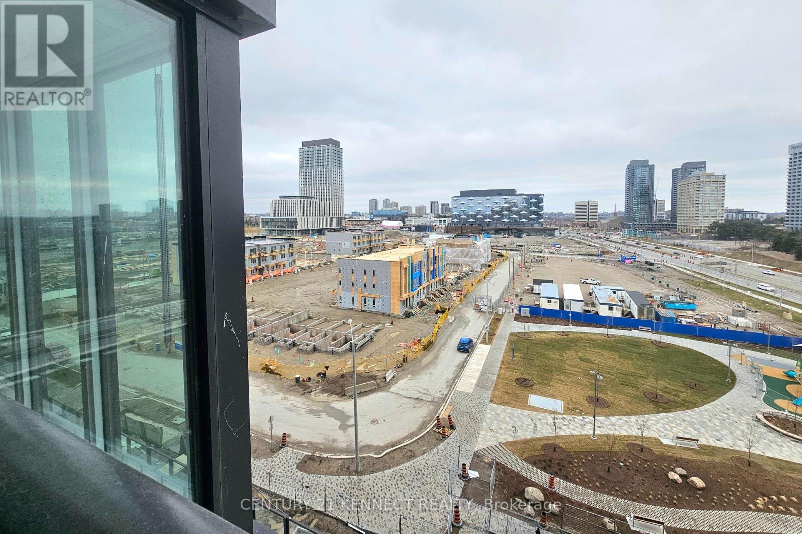 608 - 5 Quarrington Lane, Toronto, Ontario  M3C 0S5 - Photo 12 - C12910548