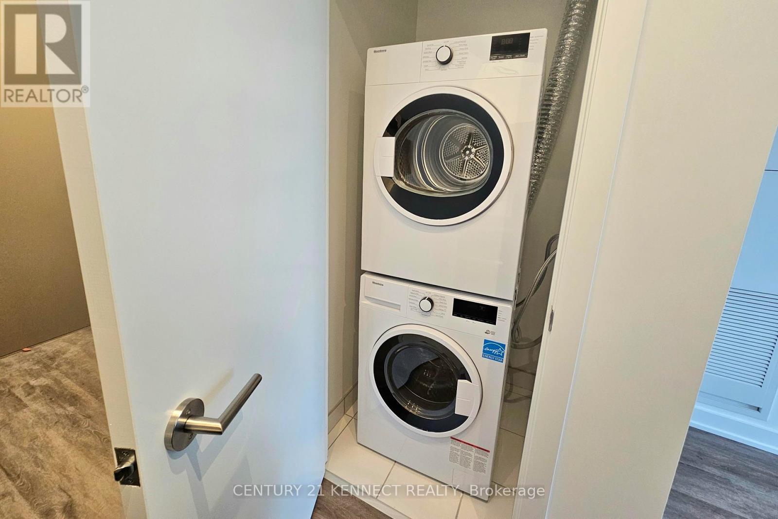 608 - 5 Quarrington Lane, Toronto, Ontario  M3C 0S5 - Photo 16 - C12910548