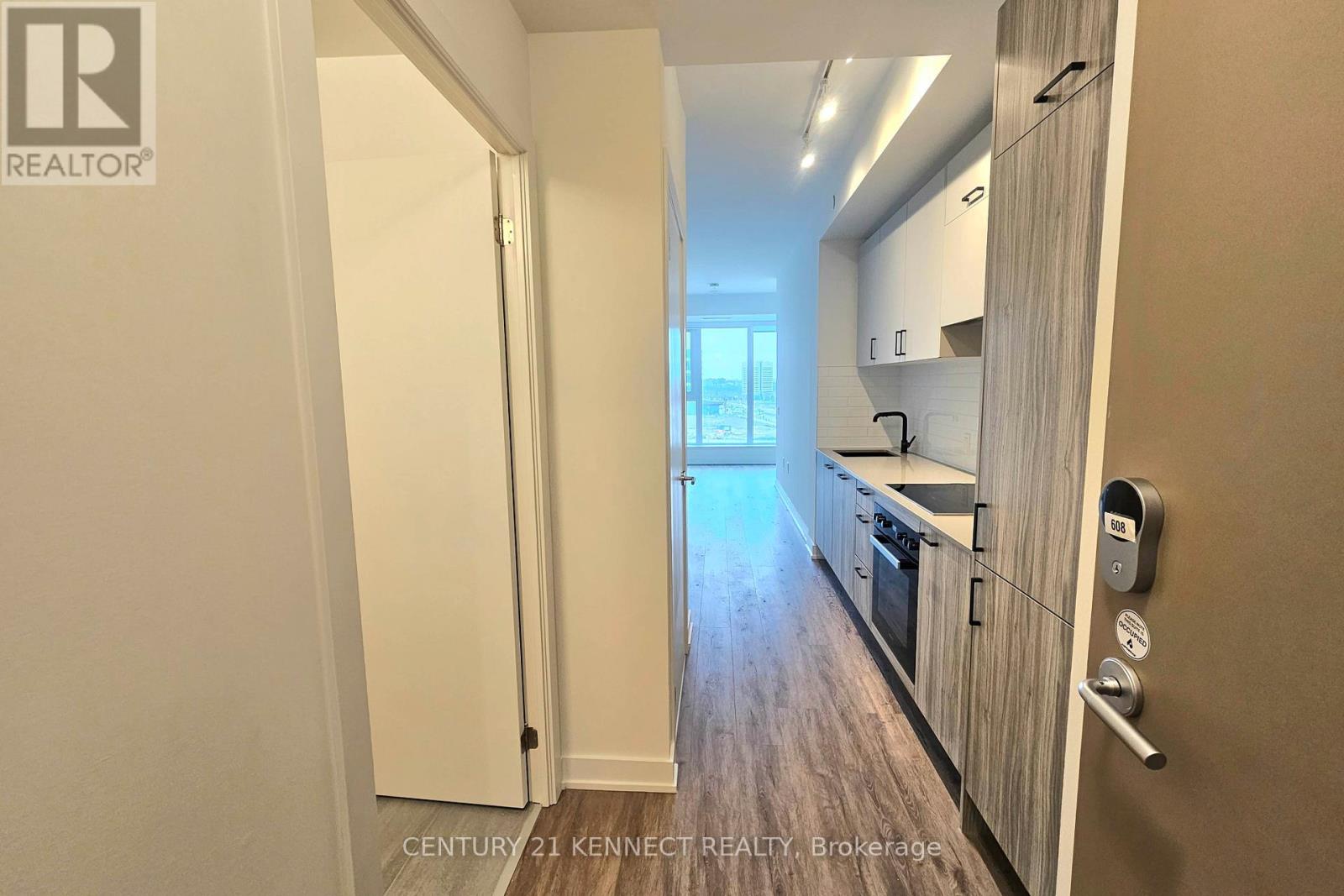 608 - 5 Quarrington Lane, Toronto, Ontario  M3C 0S5 - Photo 19 - C12910548