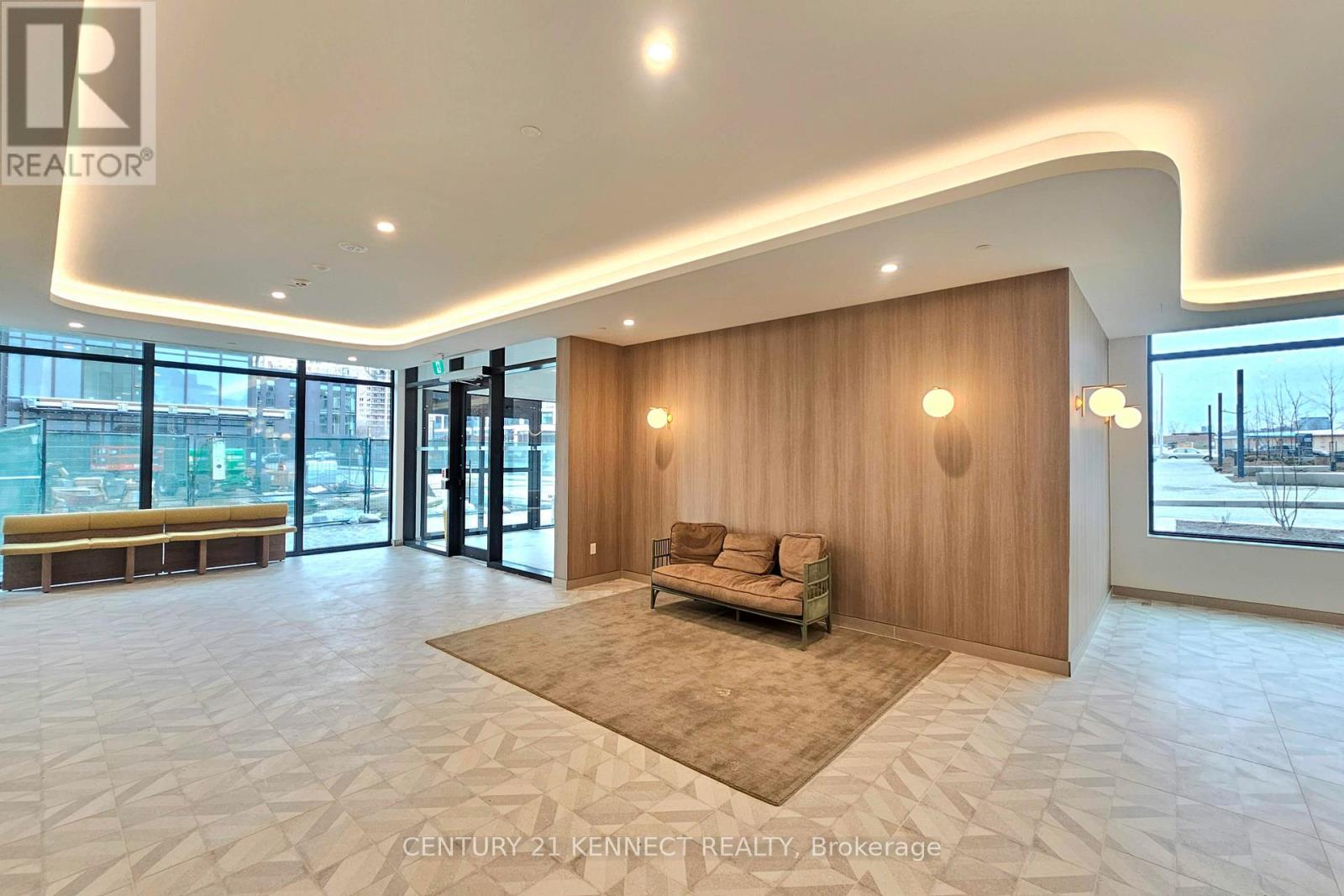 608 - 5 Quarrington Lane, Toronto, Ontario  M3C 0S5 - Photo 2 - C12910548