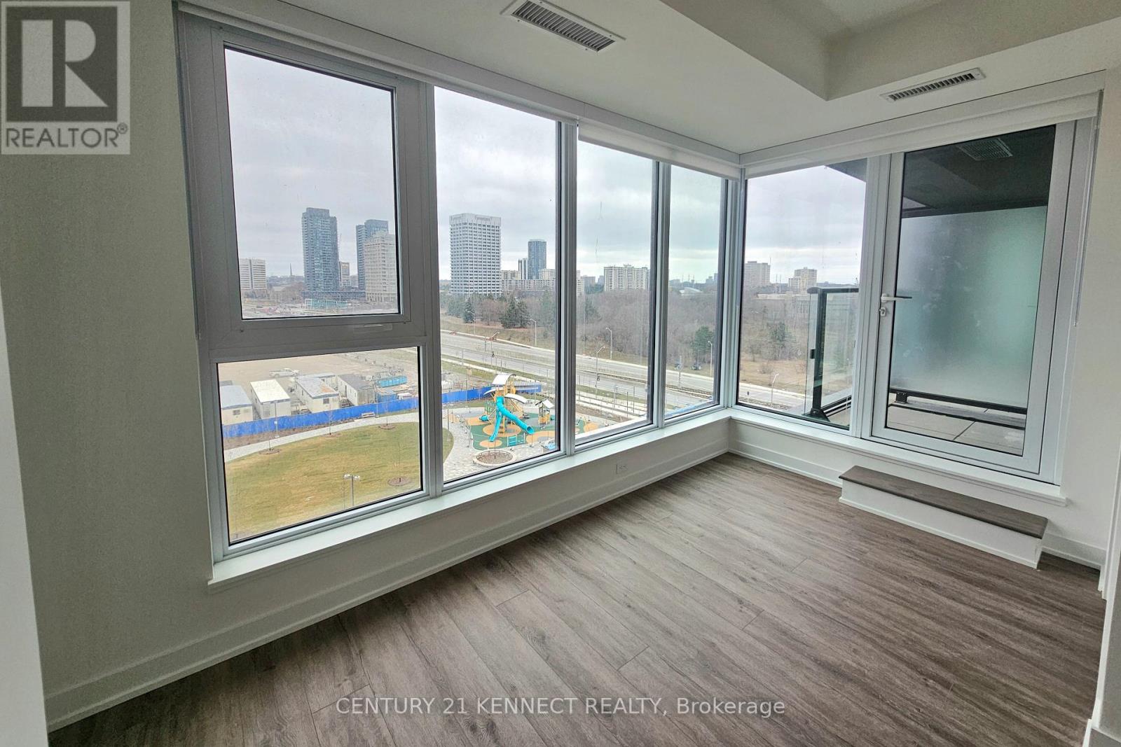 608 - 5 Quarrington Lane, Toronto, Ontario  M3C 0S5 - Photo 29 - C12910548