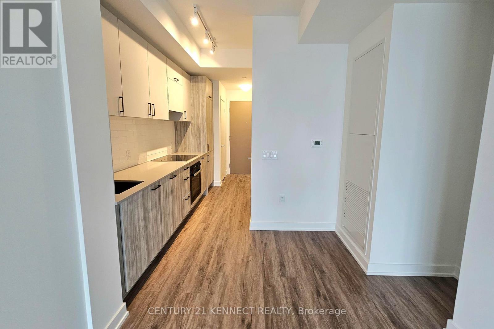 608 - 5 Quarrington Lane, Toronto, Ontario  M3C 0S5 - Photo 32 - C12910548