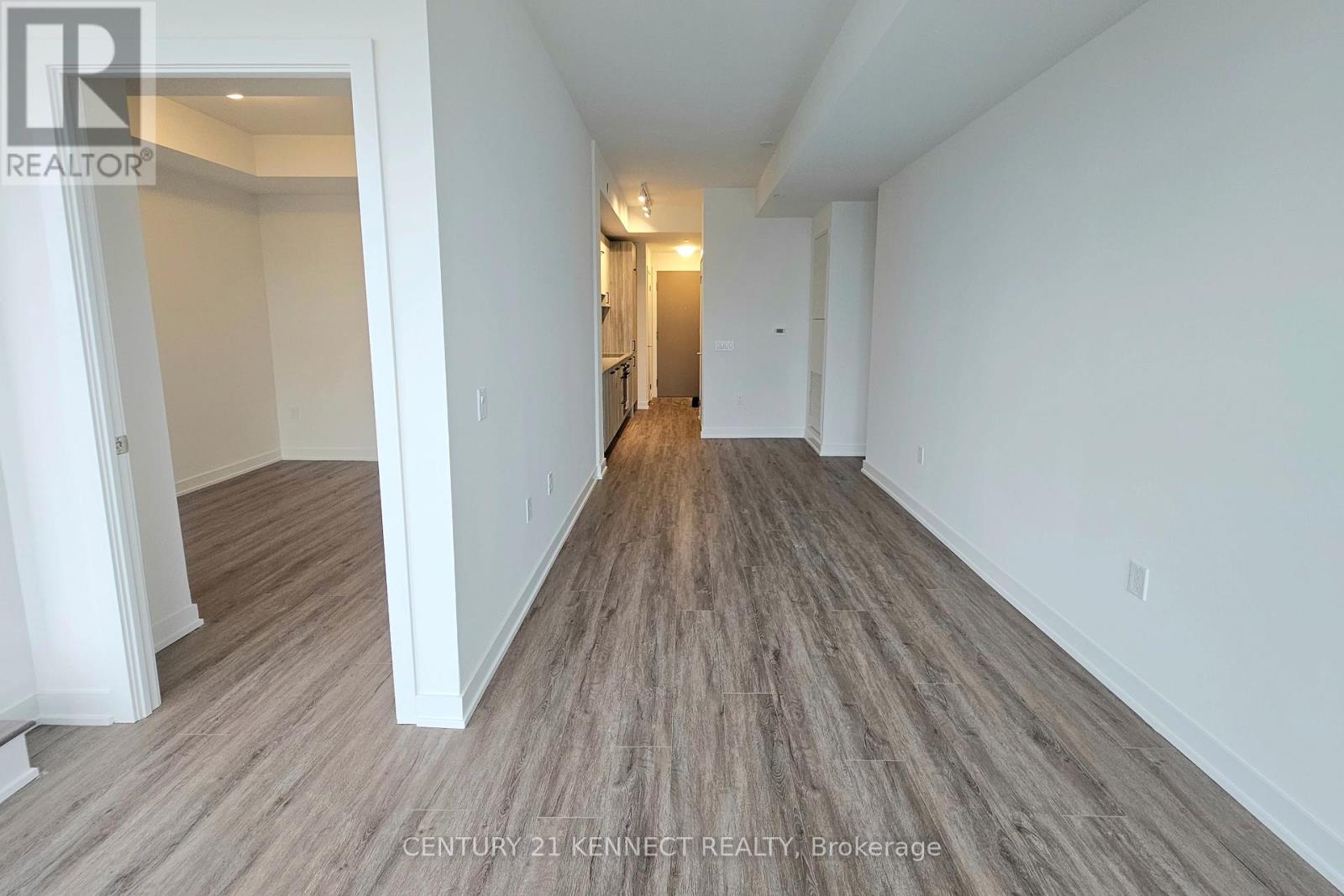 608 - 5 Quarrington Lane, Toronto, Ontario  M3C 0S5 - Photo 9 - C12910548