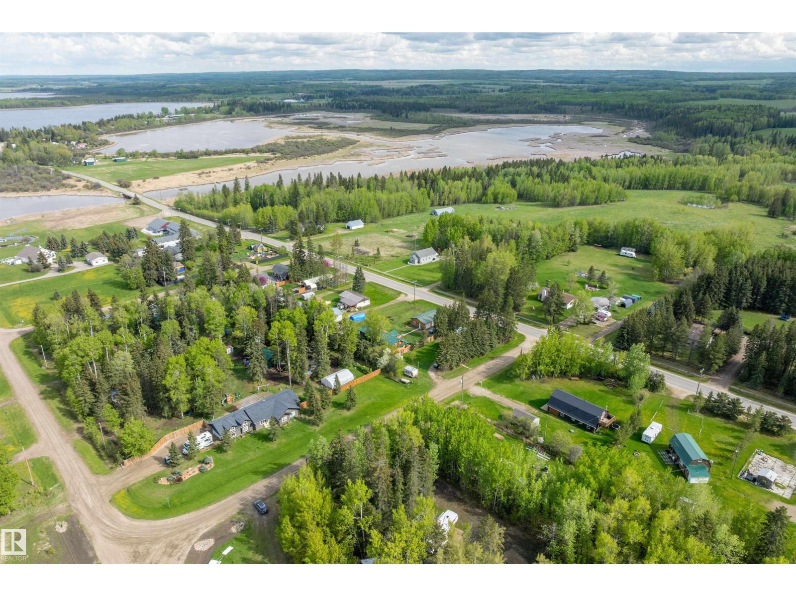 118 4 St W, Rural Wetaskiwin County, Alberta  T0C 0T0 - Photo 6 - E4478700