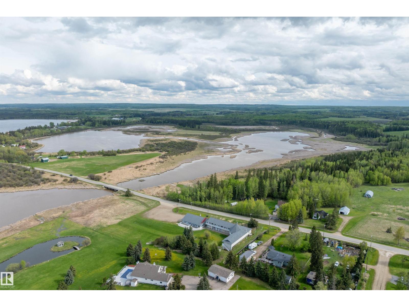 118 4 St W, Rural Wetaskiwin County, Alberta  T0C 0T0 - Photo 16 - E4478700