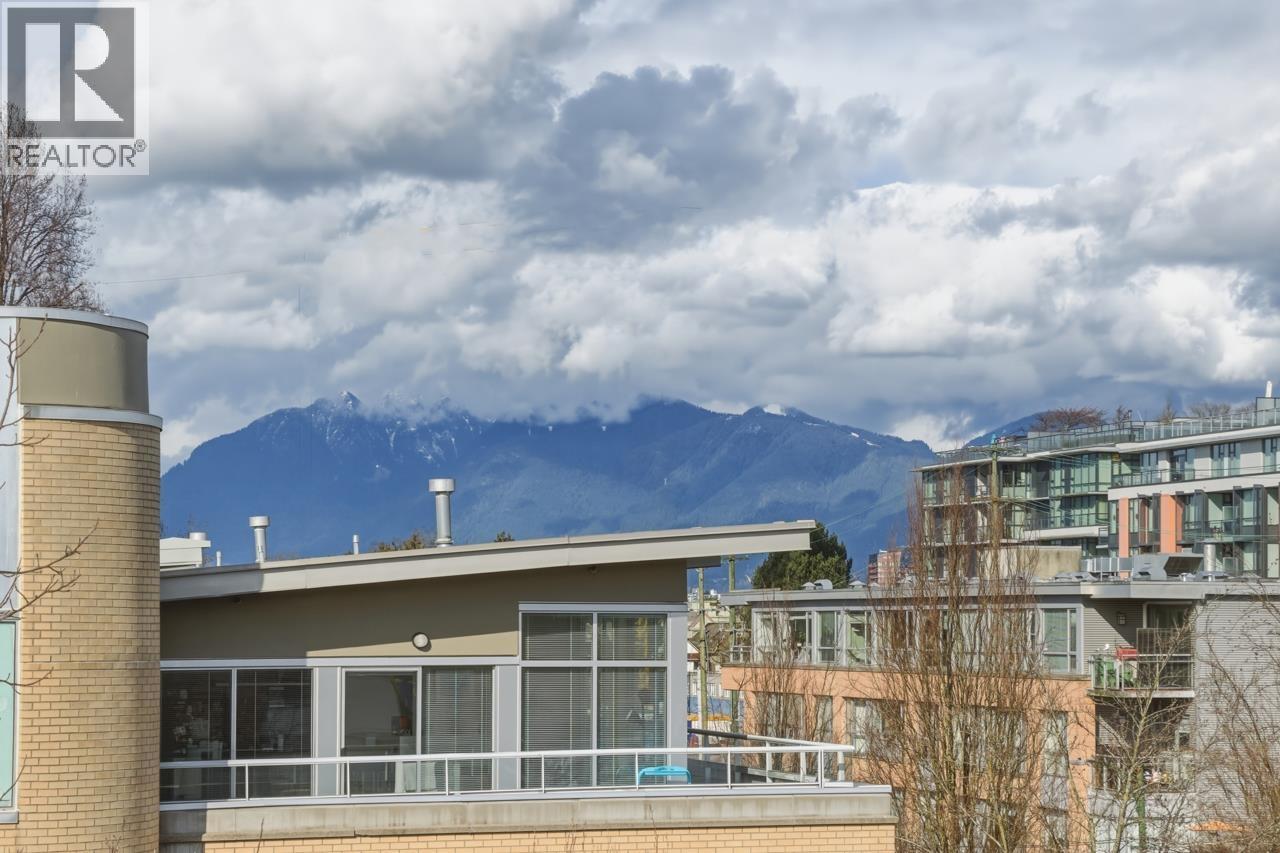 404 2768 Cranberry Drive, Vancouver, British Columbia  V6K 4V1 - Photo 6 - R3099802