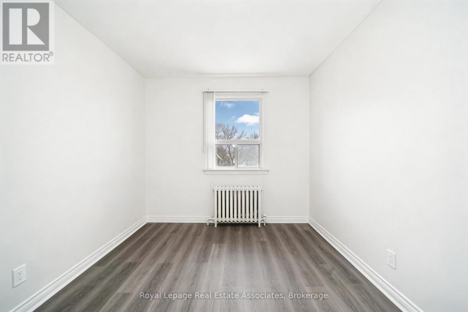 6 - 485 Mortimer Avenue, Toronto, Ontario  M4J 2G6 - Photo 14 - E12910448