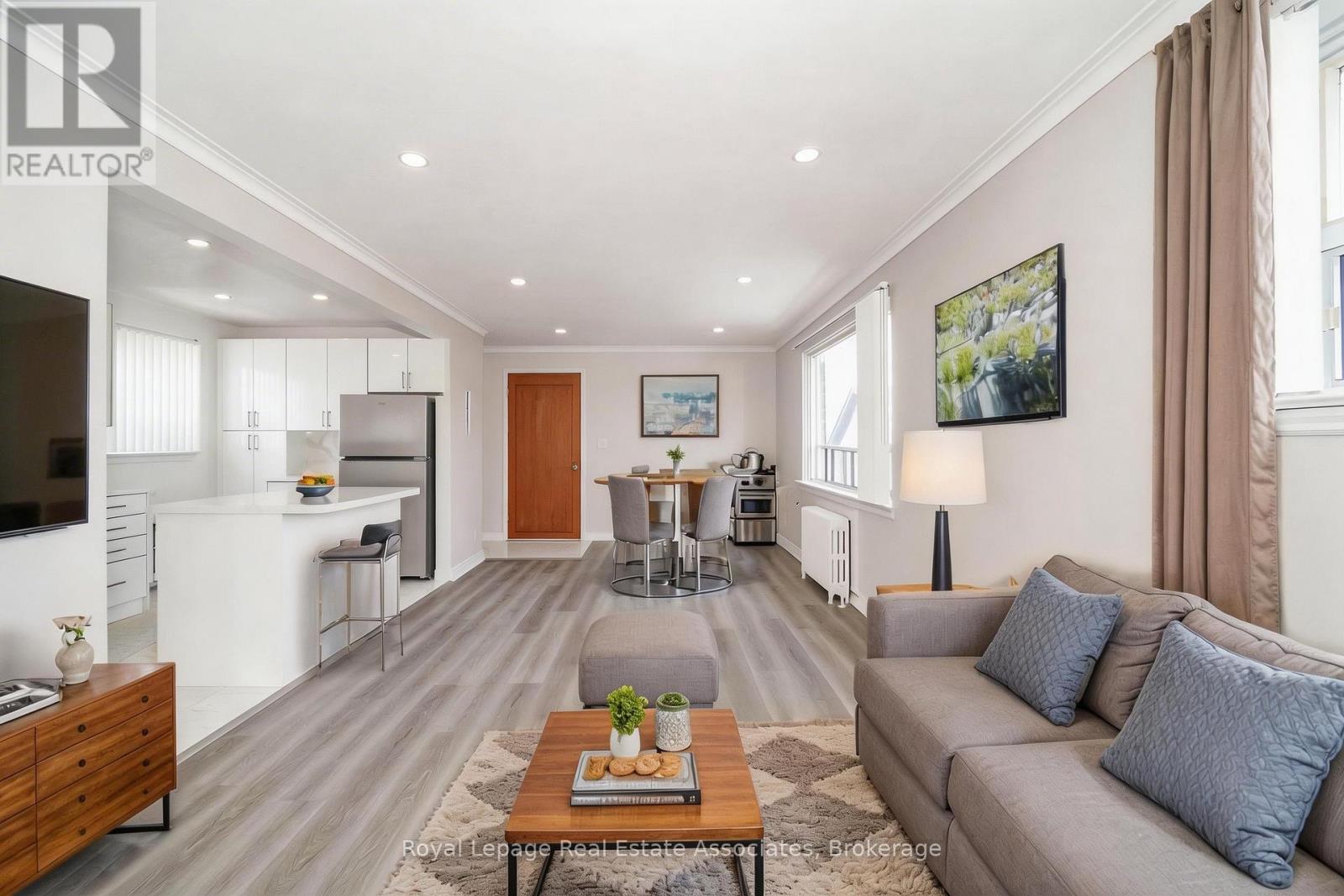 6 - 485 Mortimer Avenue, Toronto, Ontario  M4J 2G6 - Photo 7 - E12910448