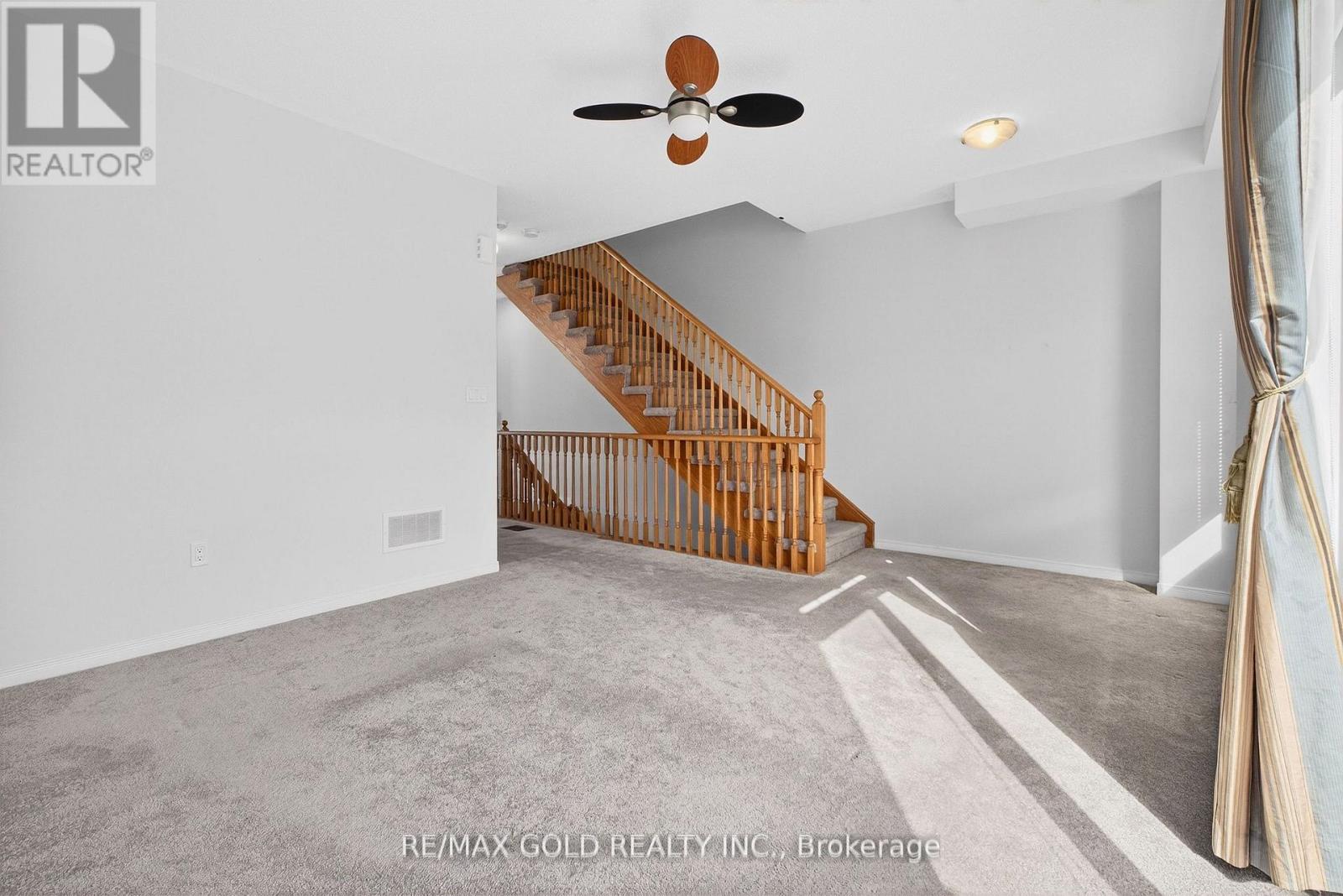 846 Atwater Path, Oshawa, Ontario  L1J 0E8 - Photo 12 - E12910468